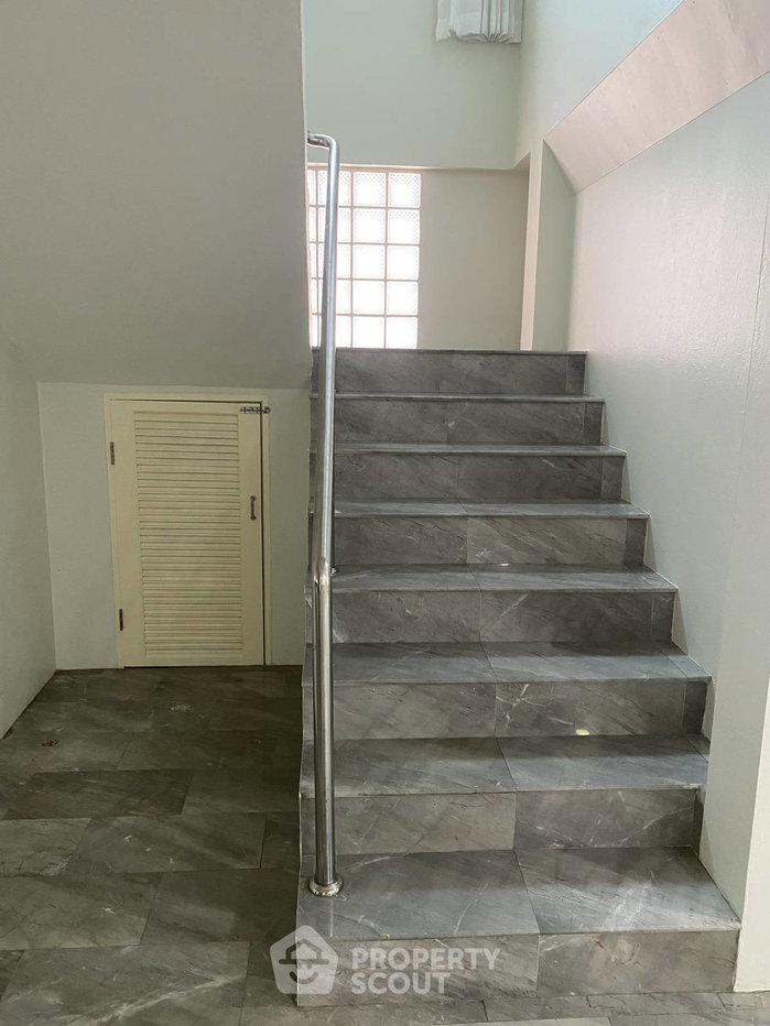 picture Pet-Friendly 3-BR 304 Sqm House At Wonderland 2 Village (ID 3429718) - 2/49