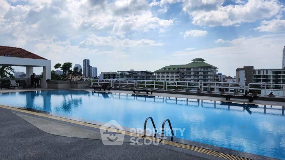 picture 2-BR Condo at Pattaya Hill Resort close to Phratamnak (ID 3429000) - 10/10
