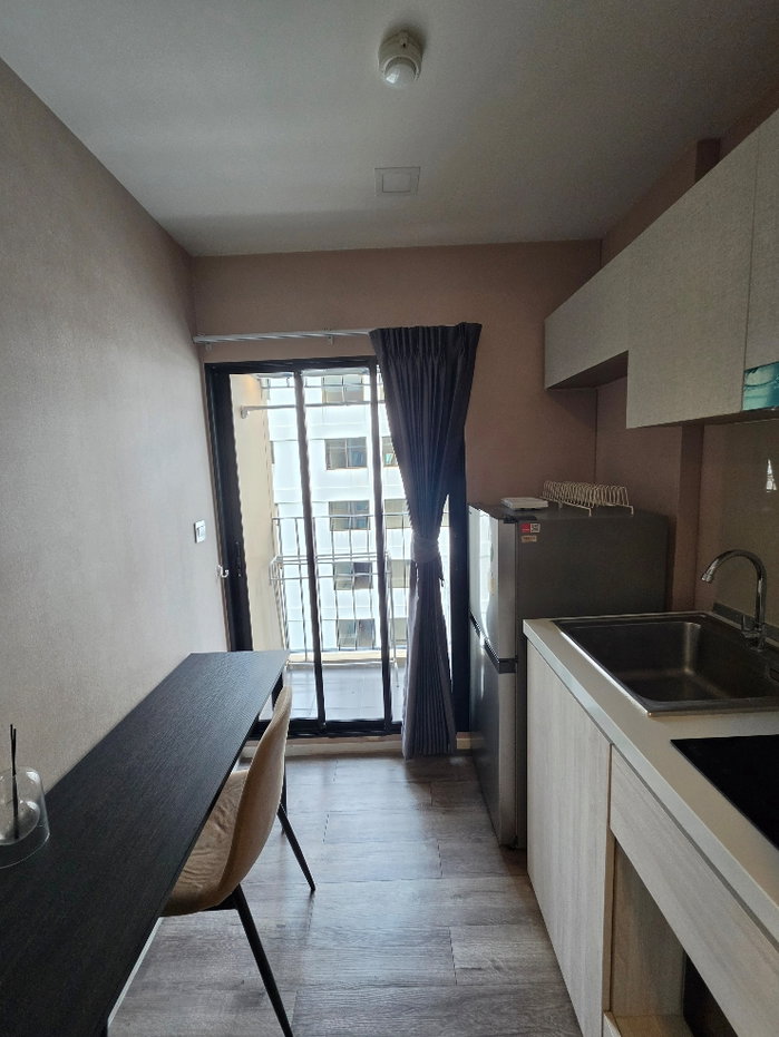 รูป FOR RENT Brown Condo HuaiKwang ,28SQM. 7FLOOR - รูปที่ 14/21