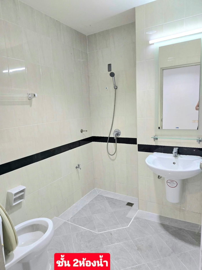 รูป 🏡✨ FOR RENT หมู่บ้านกลางเมือง บริติชทาวน์ ศรีนครินทร์ 3 ห้องนอน 4 ห้องน้ำ หลังมุม 4 ชั้น | ศรีด่าน 24 | ทำเลดี - รูปที่ 11/20