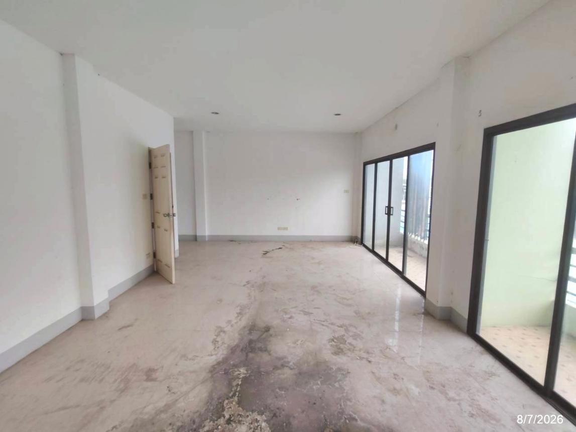 picture SHOP HOUSE 52.2 Sq.w. Muang Khon Kaen Khon Kaen for 5M - 27/37