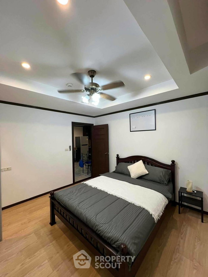 picture 2-BR Condo at Siam Oriental Twins Pratumnak close to Phratamnak (ID 3431364) - 7/16