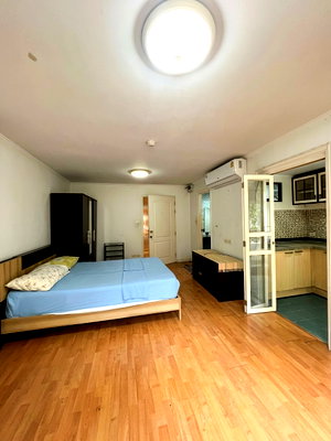 ขายคอนโด : 🏡 Lumpini Place Suanplu–Sathorn | ห้อง 30.25 ตร.ม. ย่านสาทร เพียง 2.25 ลบ. ขายต่ำกว่าปรเมิน 400,000 บาท แต่งใหม่ให้เป็นสไตล์คุณ ✨