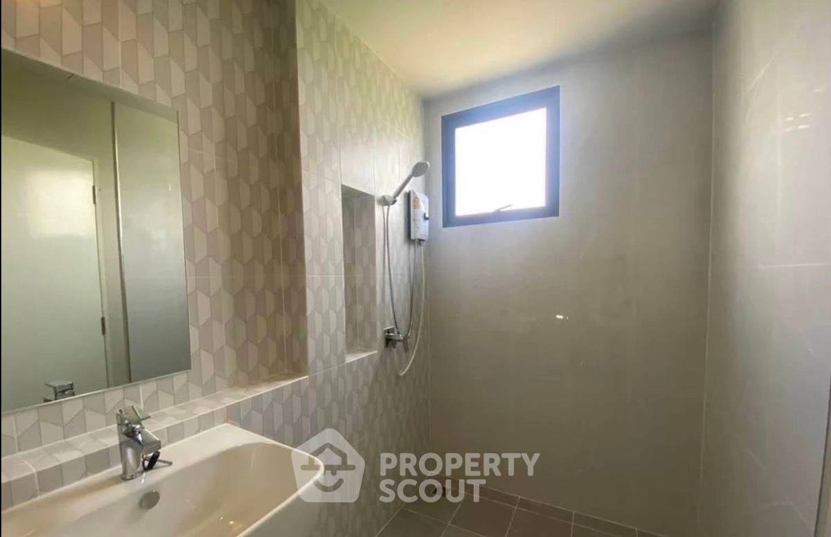 picture Pet-Friendly 4-BR Townhouse, Baan Klang Muang Ramintra 83 Station (ID 3431369) - 17/29