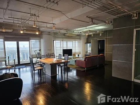 ขาย คอนโด 2 ห้องนอน ในโครงการ ณุศา สเตท ทาวเวอร์ คอนโดมิเนียม 1674390
