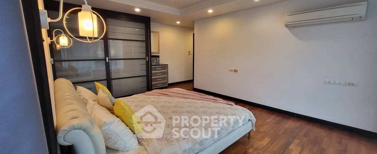 picture 3-BR Condo at Avenue 61 Condominium near BTS Thong Lor (ID 3427023) - 6/26