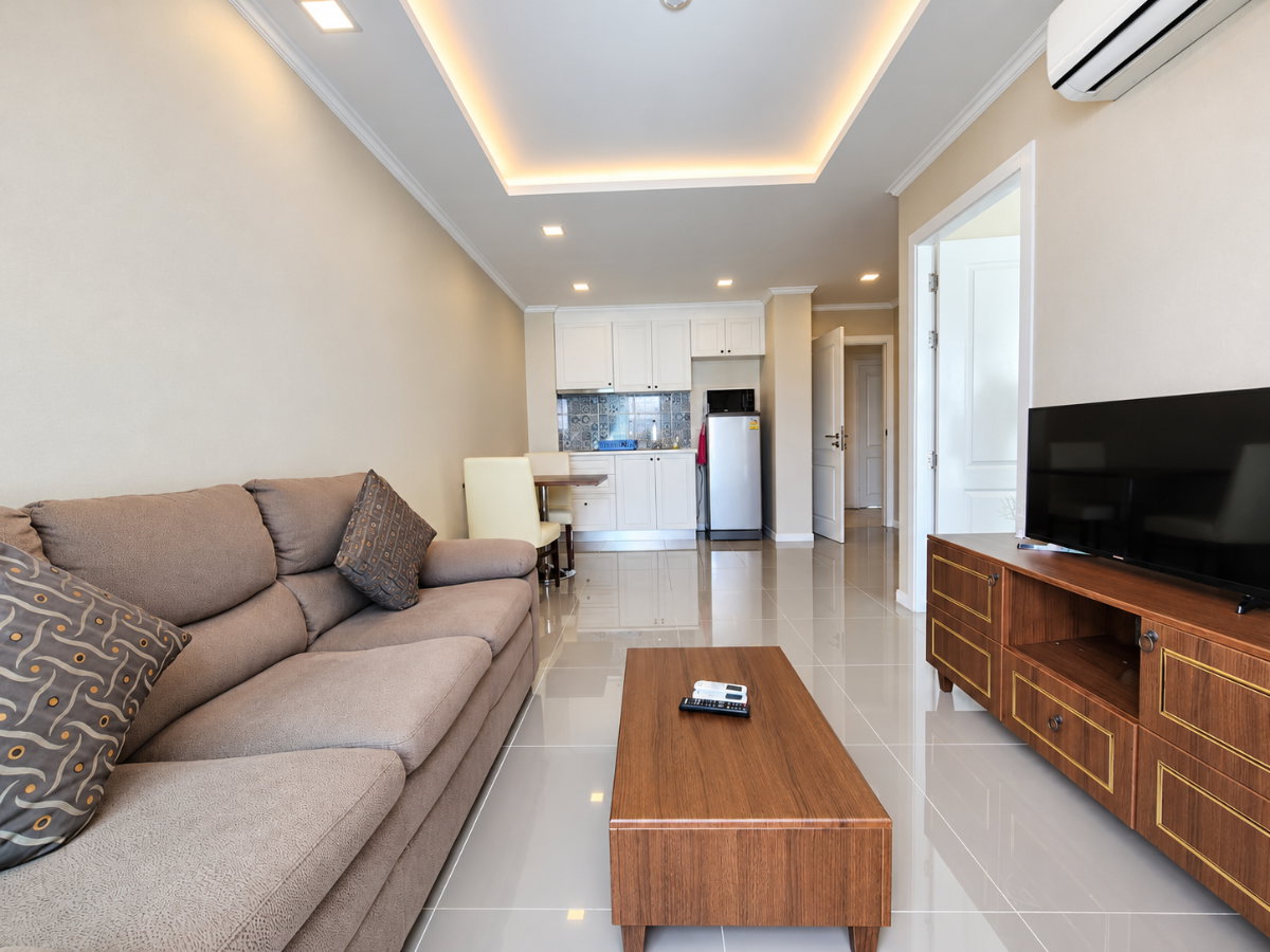 ขายคอนโด The Orient Resort & Spa พัทยา จอมเทียน 1 ห้องนอน 35 ตร.ม. วิวสระว่ายน้ำ