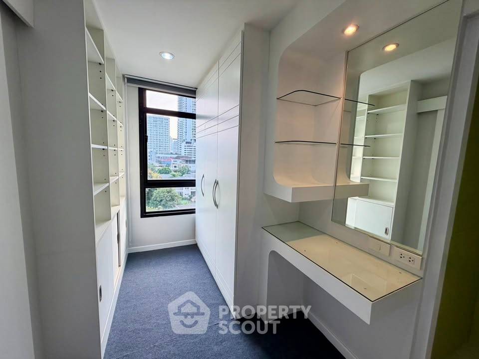 picture Studio Condo at Baan Chan Condominium close to Thong Lo (ID 3427507) - 9/18