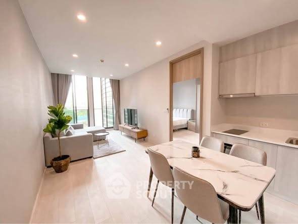 รูป ใกล้ BTS เพลินจิต 100 ม. คอนโด 1 ห้องนอน Noble Ploenchit (ID 3426337) - รูปที่ 2/6