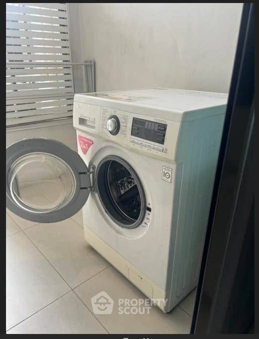 รูป คอนโด 1-ห้องนอน ที่ เดอะ รูม สุขุมวิท 40 ใกล้ BTS ทองหล่อ (ID 3430684) - รูปที่ 8/8