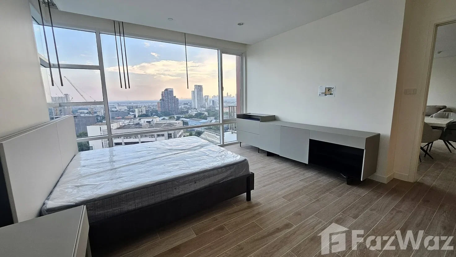รูป คอนโดให้เช่า 3 ห้องนอน ในโครงการ ฟูลเลอตัน สุขุมวิท 6877129 - รูปที่ 6/8