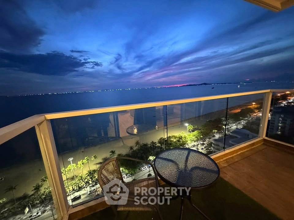 picture 20th-Floor 2-BR Condo For Sale At Cetus Beachfront, Jomtien Beach (ID 3121373) - 14/16