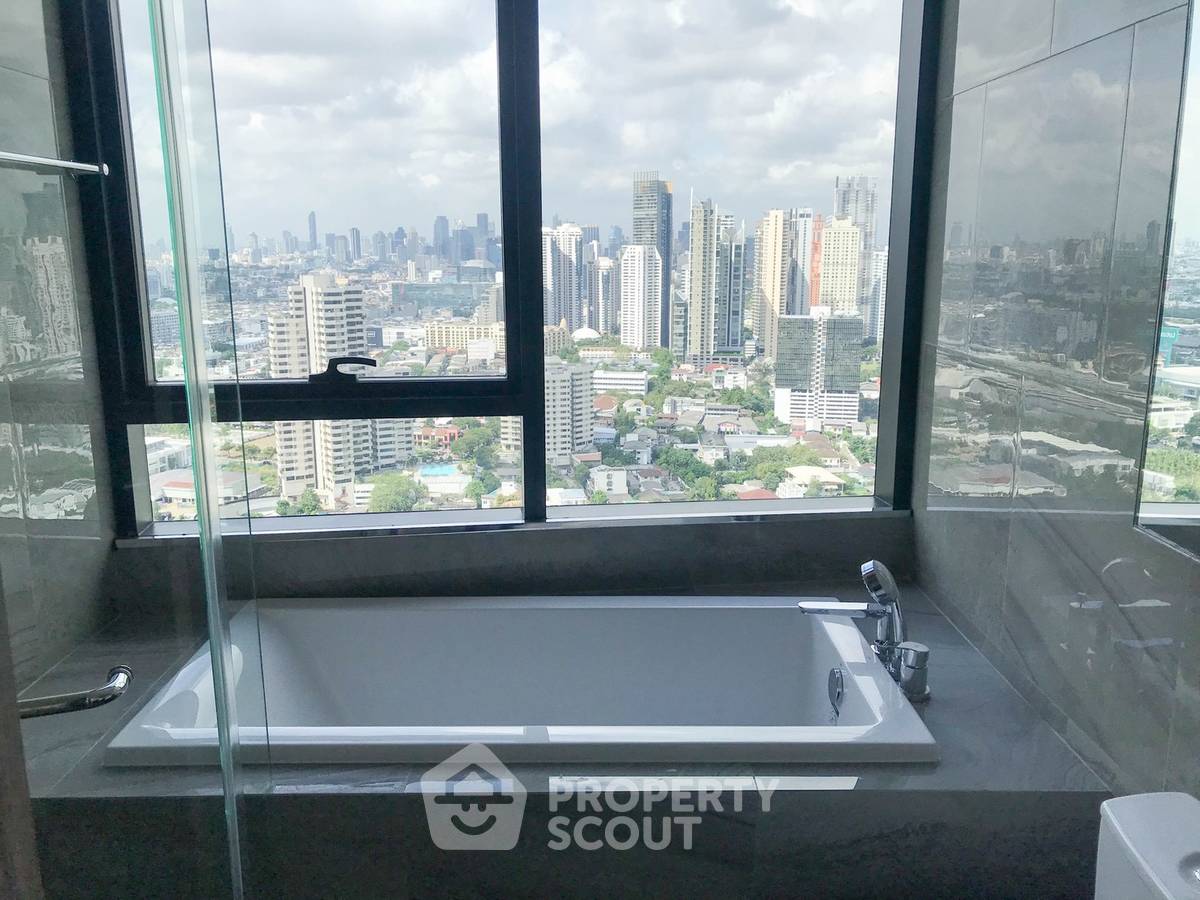 รูป คอนโด 1 ห้องนอน ชั้น 36 Ideo Q Sukhumvit 36 ใกล้ BTS ทองหล่อ (ID 3429181) - รูปที่ 1/5