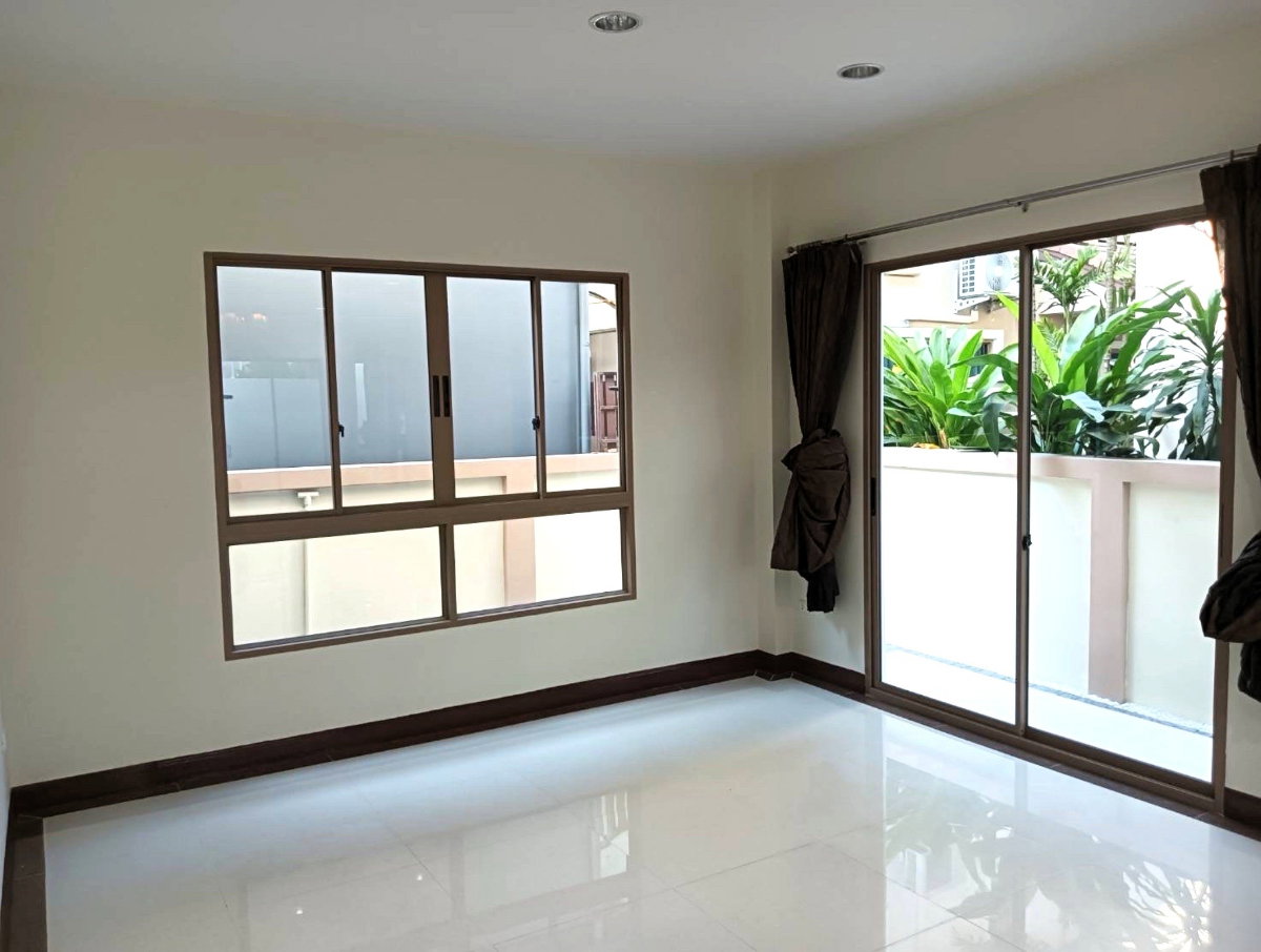 รูป ขายบ้านแฝด 2 ชั้น หมู่บ้าน นนทรี รีเจ้นท์ ราชพฤกษ์ Nontree Regent Ratchapruek ขนาด 36.3 ตร.วา ฮวงจุ้ยบ้านดี มั่นคง ปลอดภัย บ้านสวย พร้อมอยู่ - รูปที่ 8/18