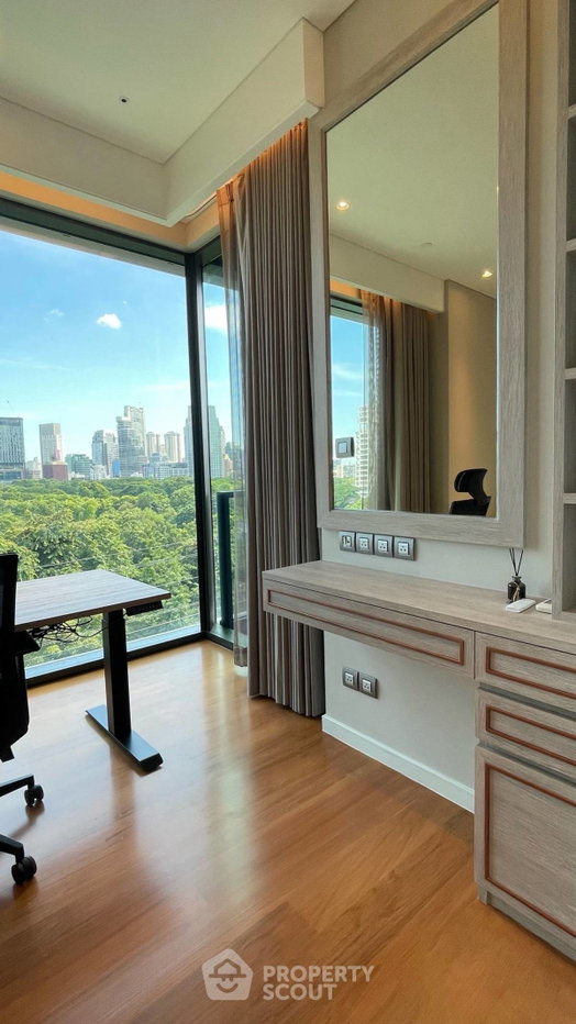 picture 2-BR Condo at Sindhorn Tonson near BTS Ratchadamri (ID 3430862) - 8/20