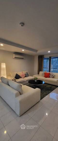picture 3-BR Condo at Avenue 61 Condominium near BTS Thong Lor (ID 3427023) - 3/26