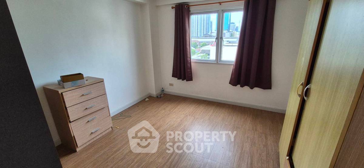 รูป คอนโด 2 ห้องนอน Brighton Place Condominium ใกล้ ARL รามคำแหง (ID 2367474) - รูปที่ 4/6