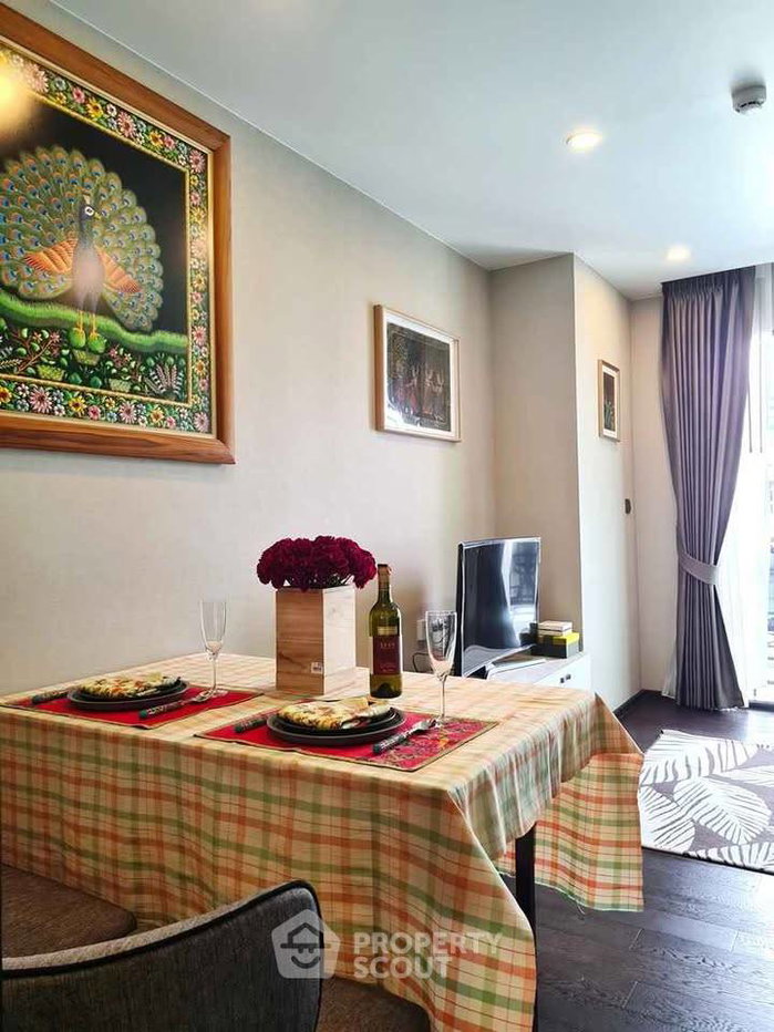 รูป คอนโด 1 ห้องนอน Na Vara Residence ใกล้ BTS ชิดลม 200 ม. พร้อมขาย (ID 3431132) - รูปที่ 1/17
