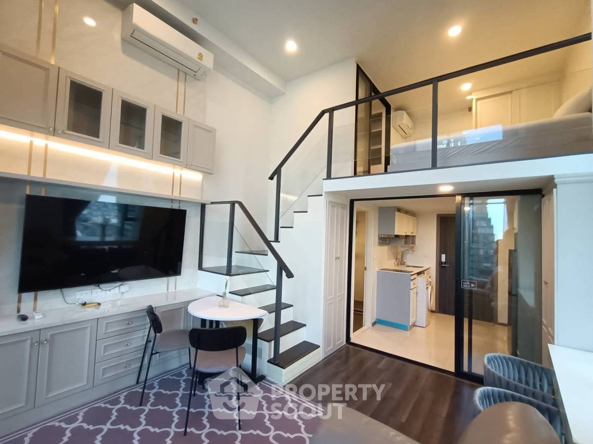 picture 2-BR Condo at KnightsBridge Space Rama 9 near MRT Phra Ram 9 (ID 3430035) - 1/12