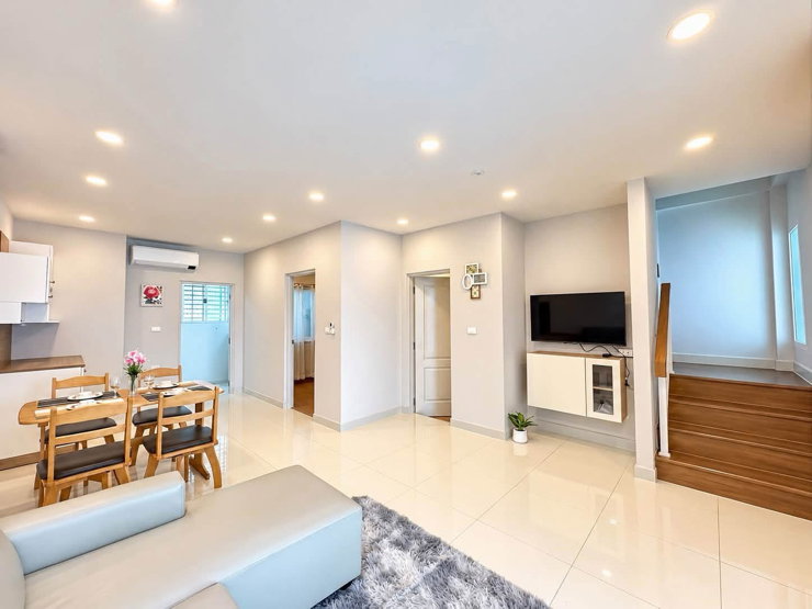 picture Townhome for rent at Api Town Airport village - 14/17