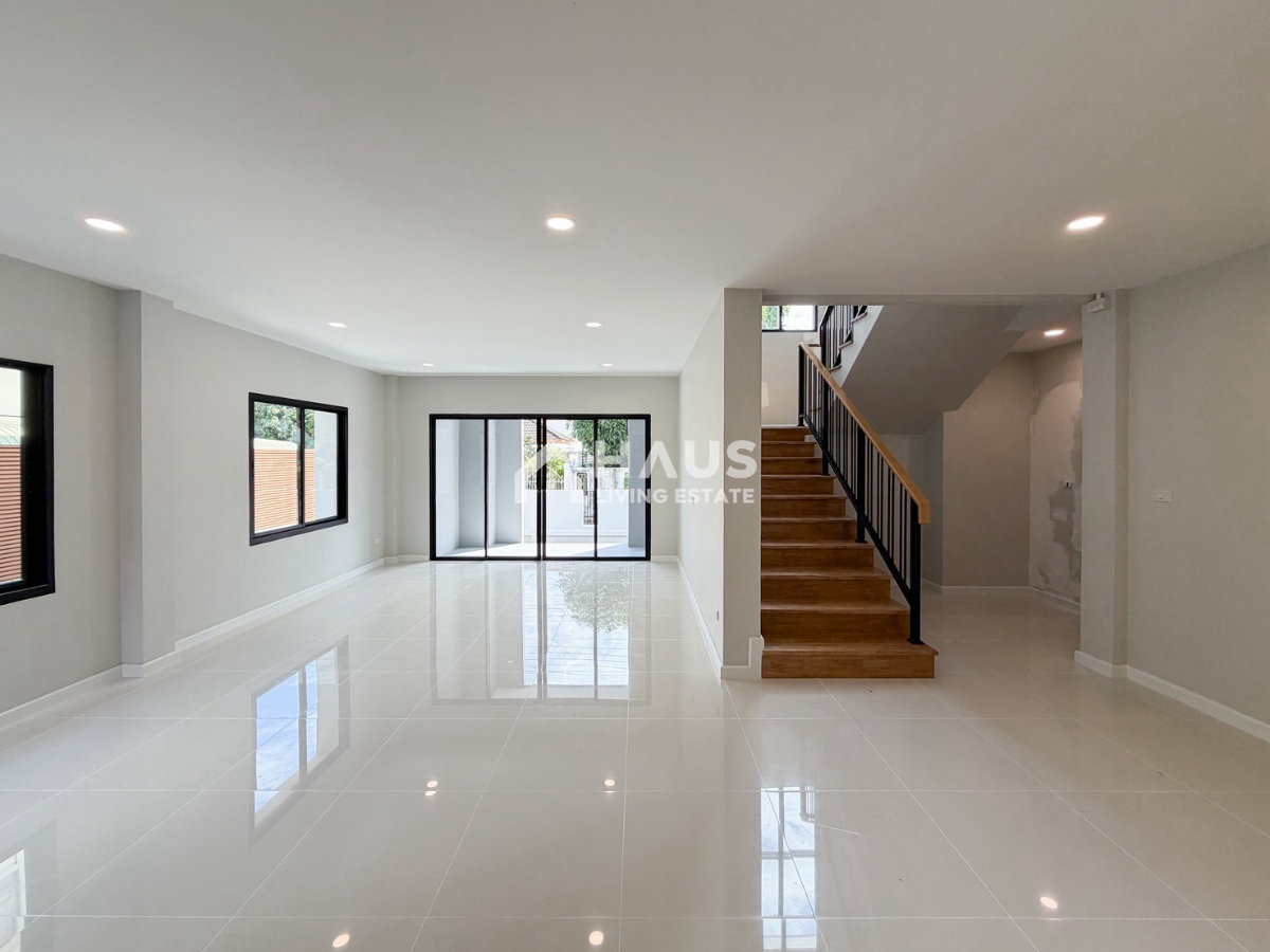picture Kritsada Nakhon 18 / 4 Bedrooms #HPHU124 - 9/27