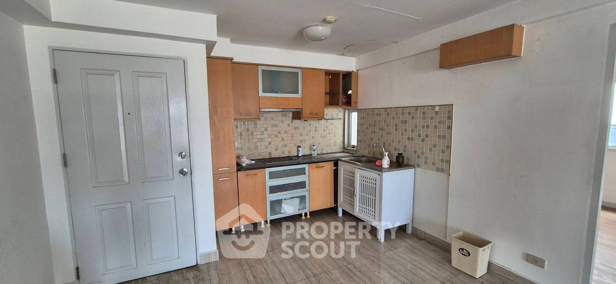รูป คอนโด 2 ห้องนอน Brighton Place Condominium ใกล้ ARL รามคำแหง (ID 2367474) - รูปที่ 2/6