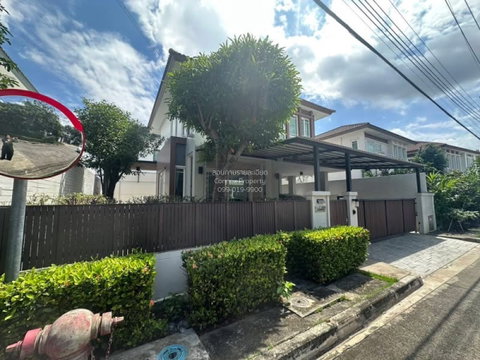 For Sale House , Manthana Rama 9 - Srinakarin , MRT-Sri Kretta , Hua Mak , Bang Kapi , Bangkok , CX-181380 ✅ Live chat with us ADD LINE @connexproperty ✅
