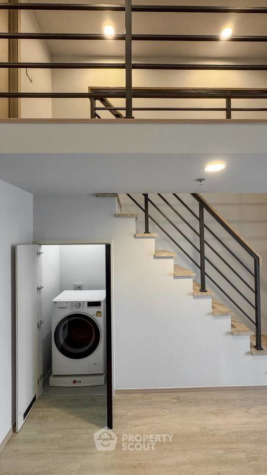 picture 2-BR 59 Sqm Condo At Culture Chula Near MRT Sam Yan (ID 3434323) - 38/41