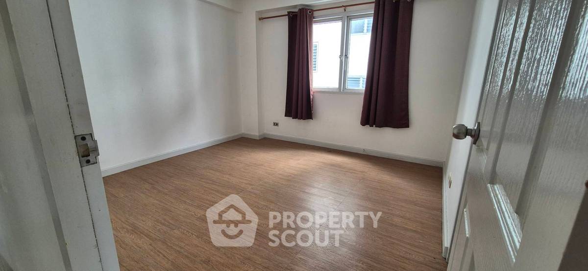 รูป คอนโด 2 ห้องนอน Brighton Place Condominium ใกล้ ARL รามคำแหง (ID 2367474) - รูปที่ 5/6
