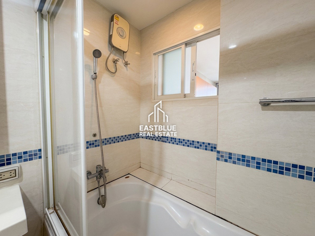 picture For Rent: Condo Life@Ratchada - Huaikhwang 📍 1 Bedroom, Prime Location! - 8/9