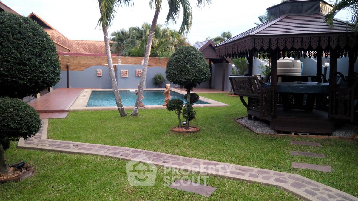 รูป วิลล่า 3 ห้องนอน ขนาด 220 ตร.ม. ในนองปรือ พัทยา (ID 3428949) - รูปที่ 5/12