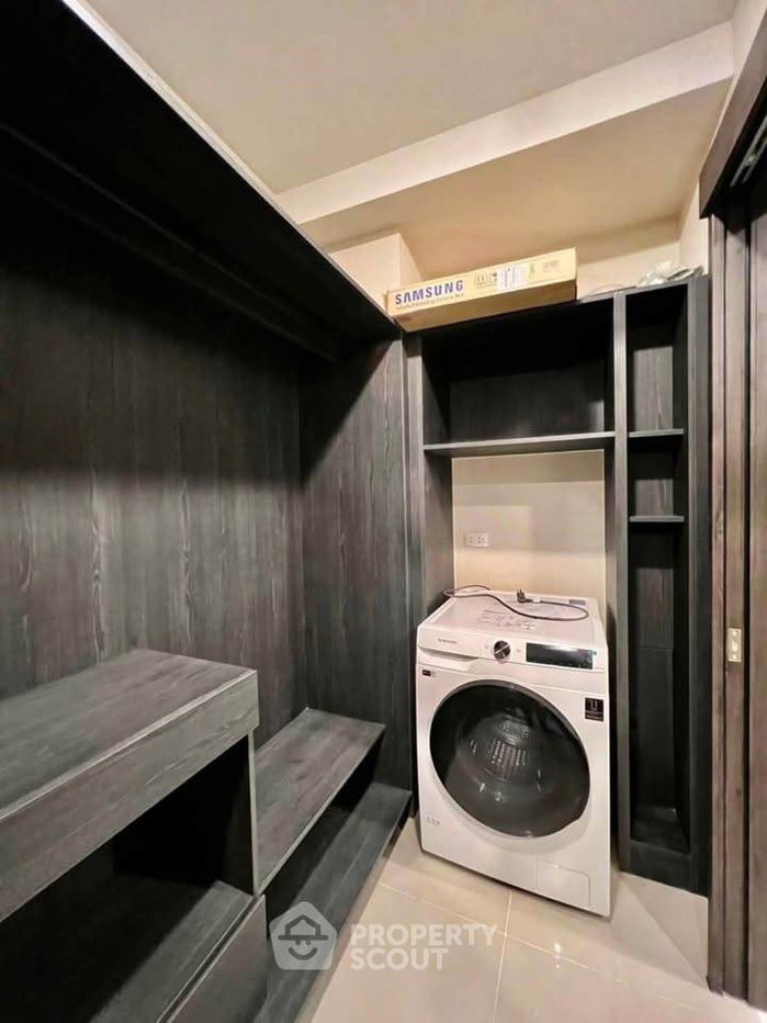 picture 1-BR Condo at XT Huaikhwang near MRT Huai Khwang (ID 3430704) - 10/10