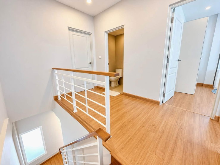 picture Townhome for rent at Api Town Airport village - 12/17