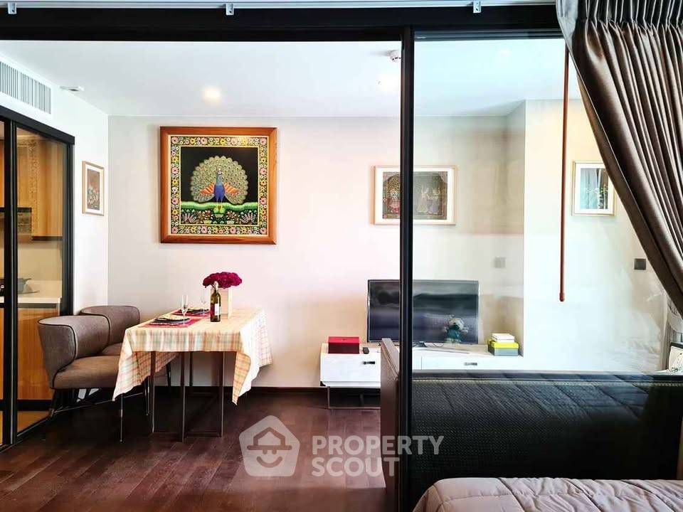 รูป คอนโด 1 ห้องนอน Na Vara Residence ใกล้ BTS ชิดลม 200 ม. พร้อมขาย (ID 3431132) - รูปที่ 16/17
