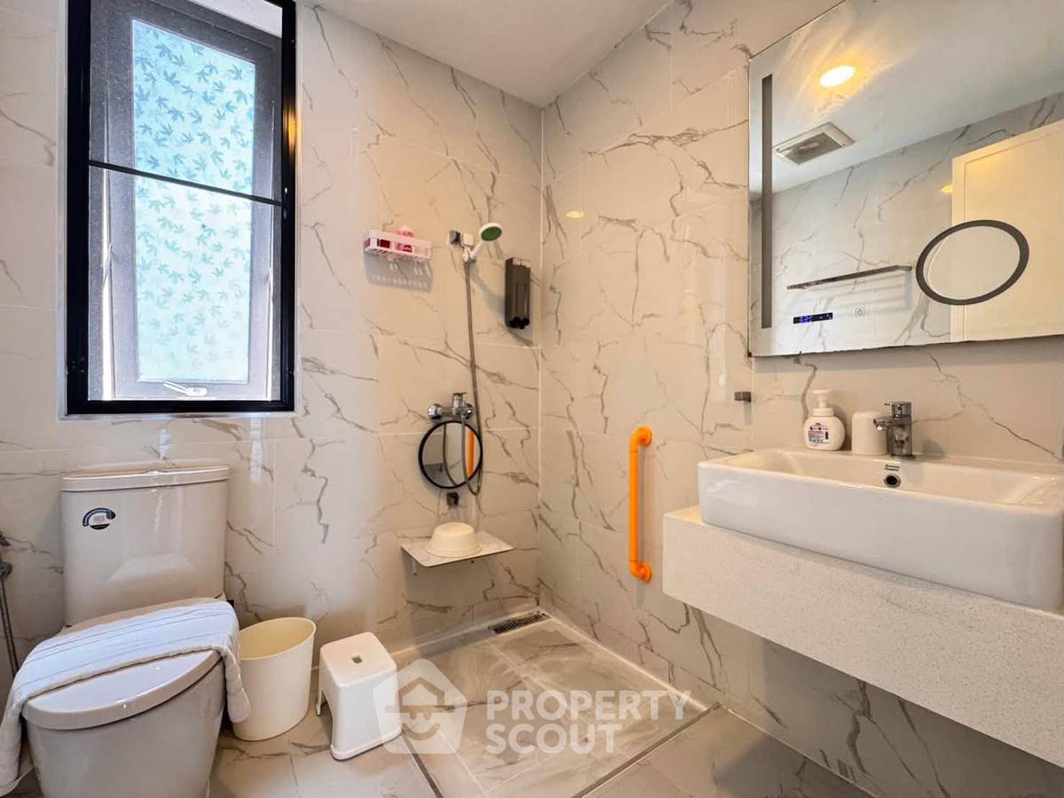 picture 4-BR House close to Pattaya South (ID 3429996) - 18/28