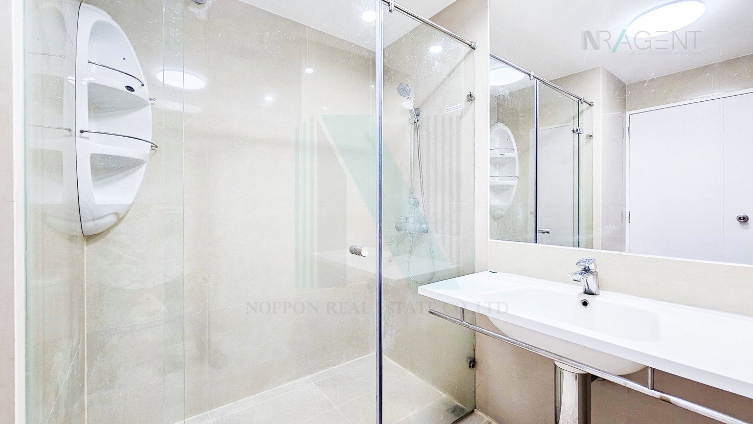 picture For Sell Condo BAAN SATHORN CHAOPRAYA Building 1, Floor 7,1 bed room, Room size 42.00 sqm - 7/8