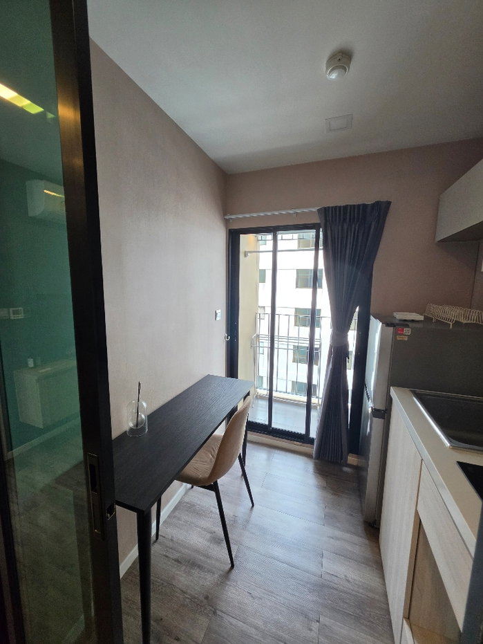รูป FOR RENT Brown Condo HuaiKwang ,28SQM. 7FLOOR - รูปที่ 18/21