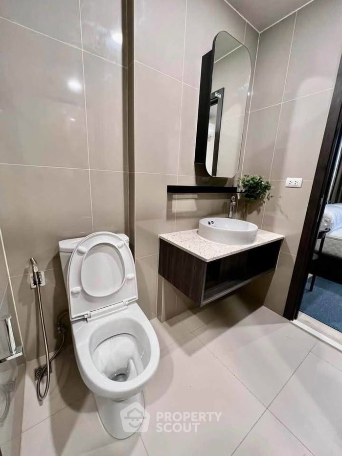 picture 1-BR Condo at XT Huaikhwang near MRT Huai Khwang (ID 3430704) - 9/10