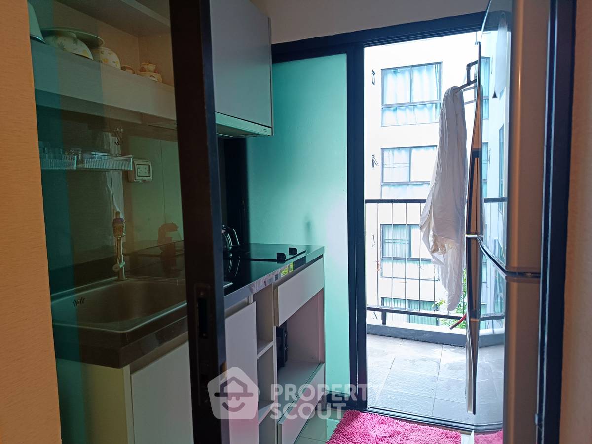 picture 1-BR Condo at Zenith Place Sukhumvit 42 Condominium near BTS Ekkamai (ID 3225323) - 4/9