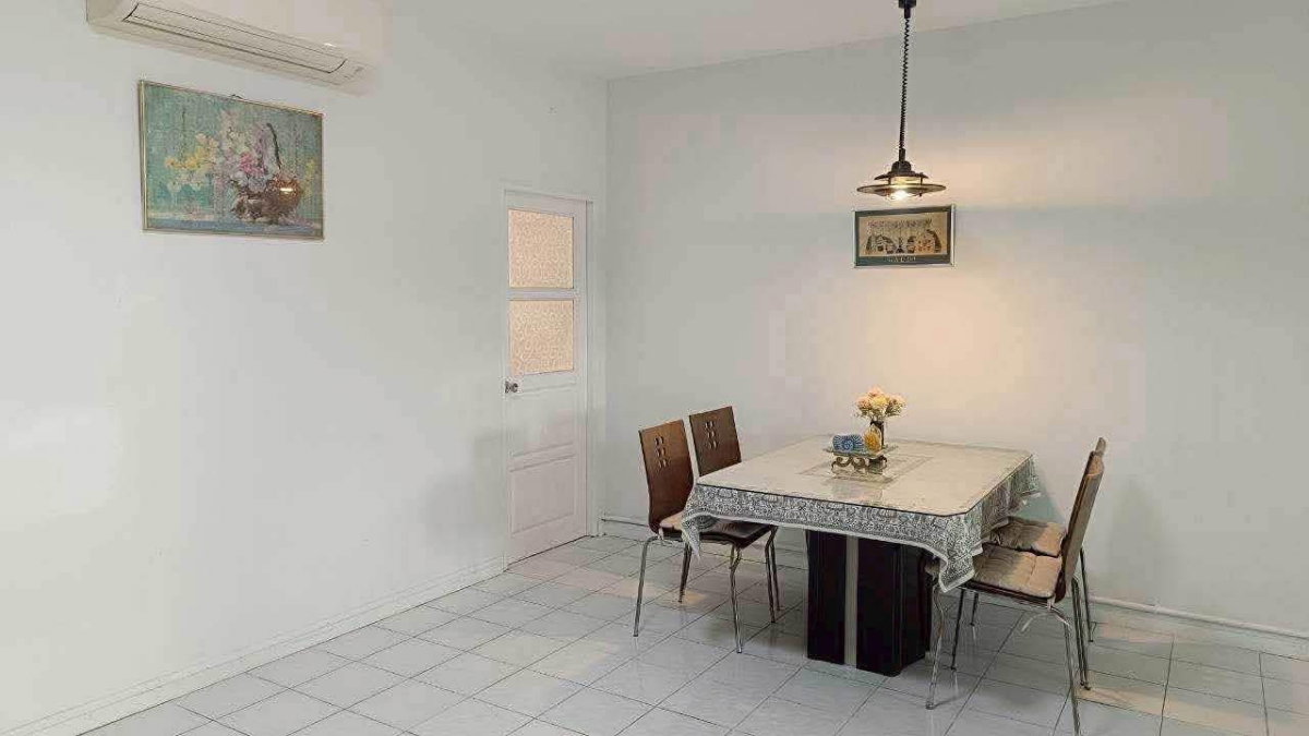 รูป ให้เช่า ทาวน์เฮ้าส์ สุขุมวิท 54 | 185 ตร.ม. | 4 ห้องนอน | Fully Furnished | ใกล้ BTS อ่อนนุชประมาณ 5 นาที - รูปที่ 4/12