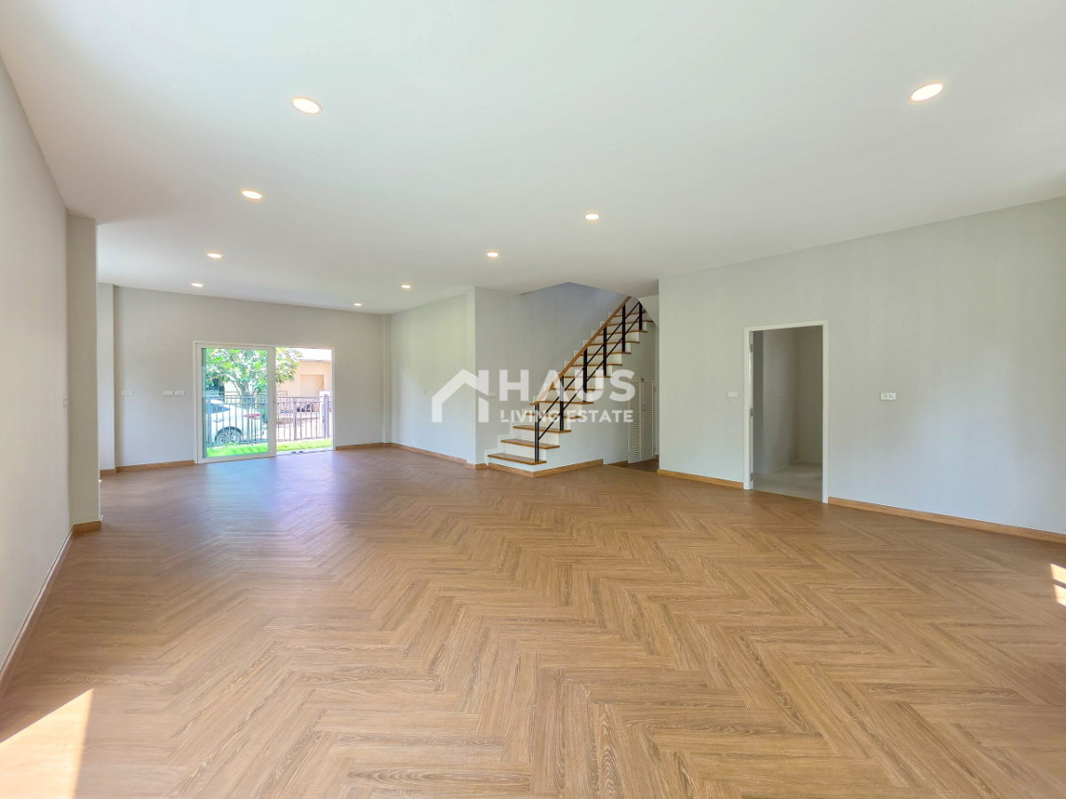 picture Tara Ratchapruk Pinklao / 3 Bedrooms #HRP2112 - 6/16