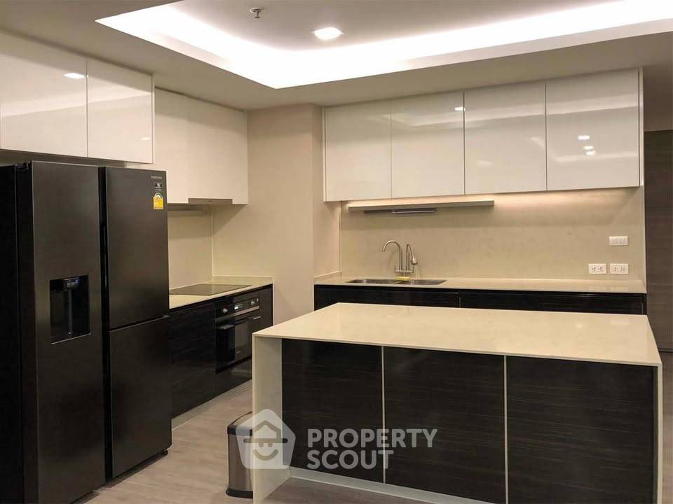 picture 60m To BTS Ekkamai: 2-BR Nusasiri Grand Condominium (ID 3427866) - 2/7
