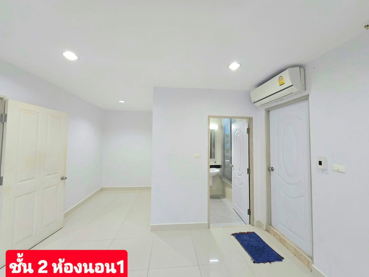 รูป 🏡✨ FOR RENT หมู่บ้านกลางเมือง บริติชทาวน์ ศรีนครินทร์ 3 ห้องนอน 4 ห้องน้ำ หลังมุม 4 ชั้น | ศรีด่าน 24 | ทำเลดี - รูปที่ 9/20