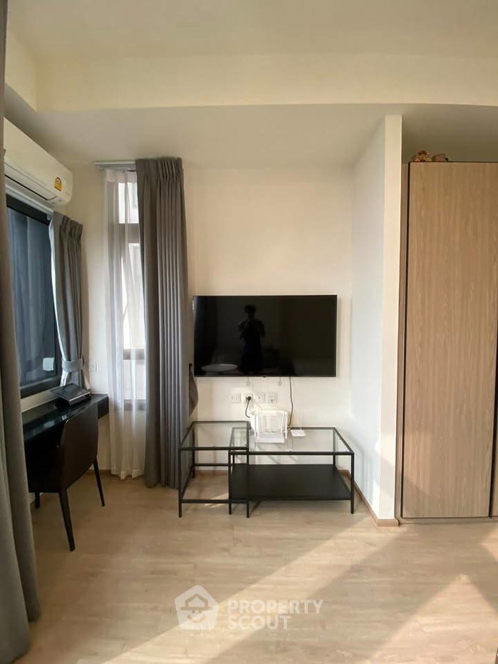 picture 1-BR Condo at Centric Ratchayothin near BTS Ratchayothin (ID 3429573) - 4/10