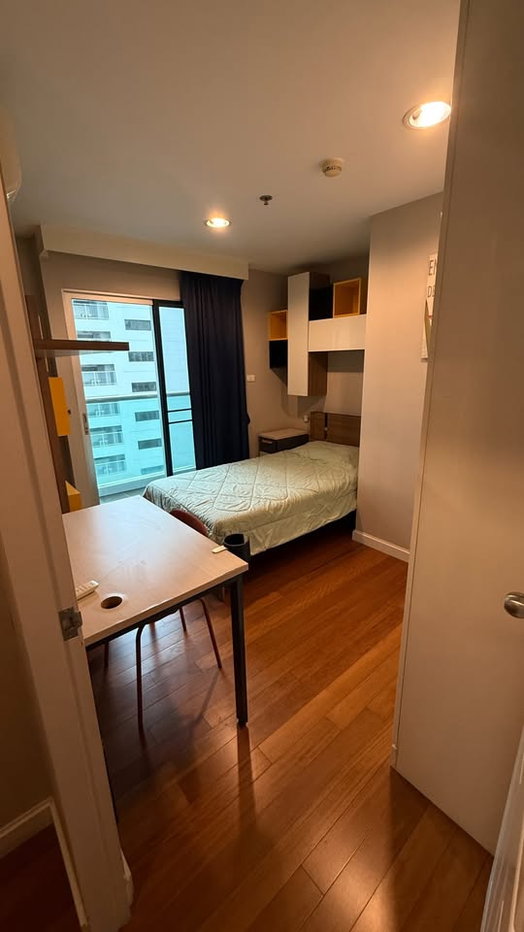 picture Condo for RENT  : Belle Grand Rama 9  𝐒𝐢𝐳𝐞 :  106 sqm. 3 Bedroom 2 Bathroom / Balcony   𝐅𝐥𝐨𝐨𝐫 :  7th  Building: C1  ✅Fully furnished - 12/26