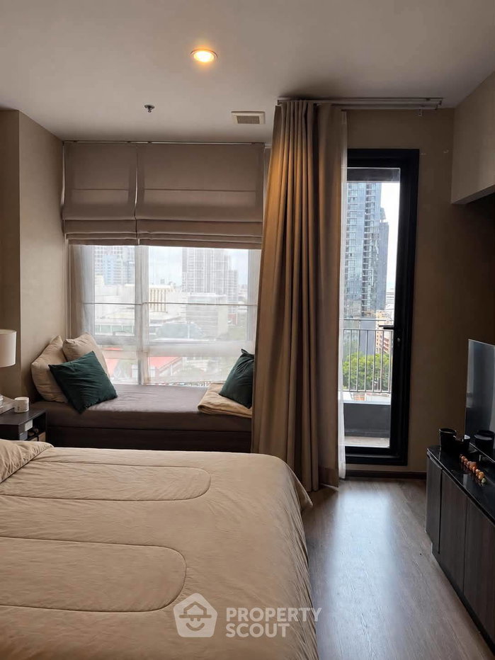 picture Studio Condo at Ideo Mobi Rangnam near ARL Ratchaprarop (ID 3431331) - 1/10