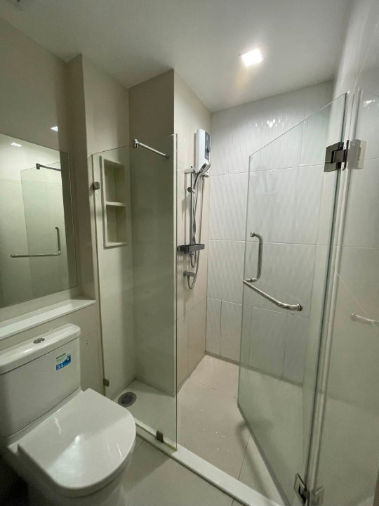 รูป For rent Life Asoke Rama9 ห้องแต่งสวยมาก วิวสวน เฟอร์ครบ พร้อมเข้าอยู่ ใกล้ MRT RAMA9-RW008522  - รูปที่ 8/10