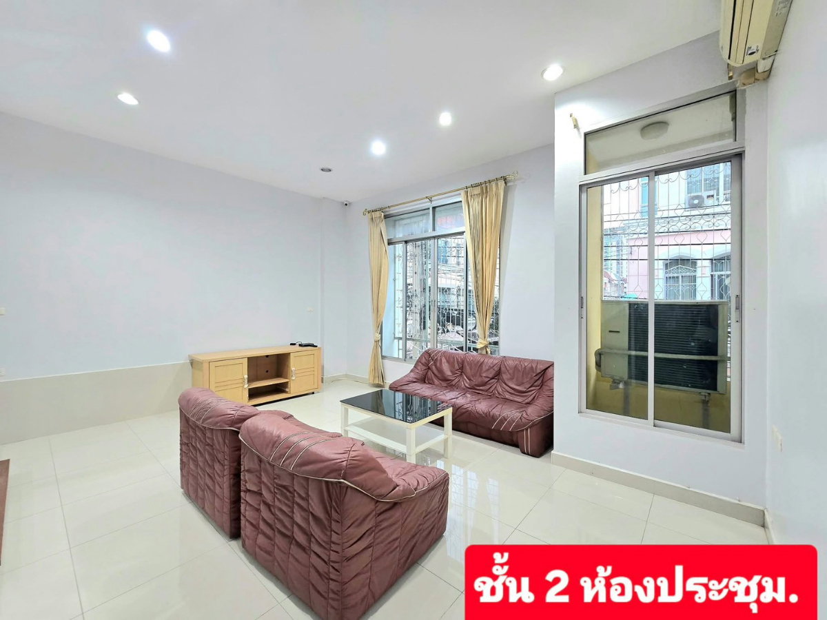 รูป 🏡✨ FOR RENT หมู่บ้านกลางเมือง บริติชทาวน์ ศรีนครินทร์ 3 ห้องนอน 4 ห้องน้ำ หลังมุม 4 ชั้น | ศรีด่าน 24 | ทำเลดี - รูปที่ 5/20