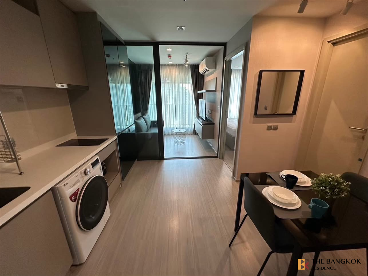 picture Life Ladprao near BTS Ha Yaek Lat Phrao Book before anyone else - 8/10