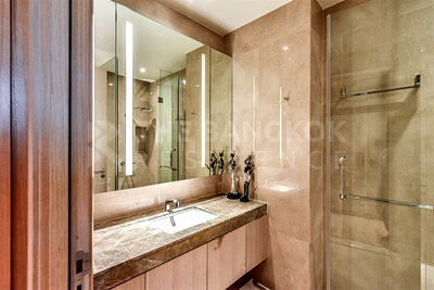 Condos for rent : Move-in Ready, Just Bring Your Stuff Magnolias Waterfront Residences @ ICONSIAM near null Charoen Kakhon Station